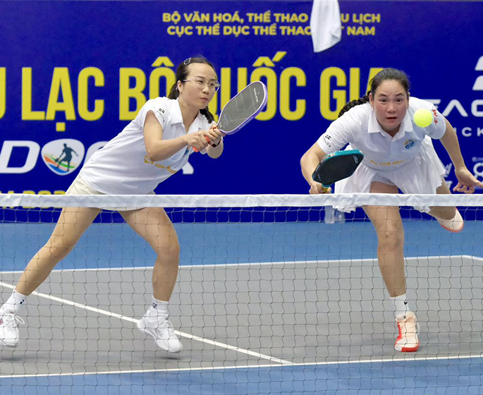 Giải đấu: Liên đoàn đồng hành